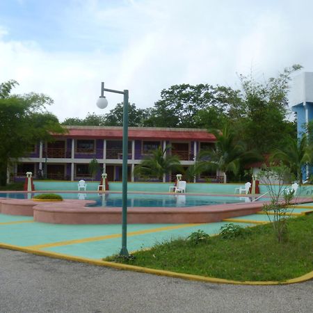 Hotel Debliz אשפלוכיל מראה חיצוני תמונה