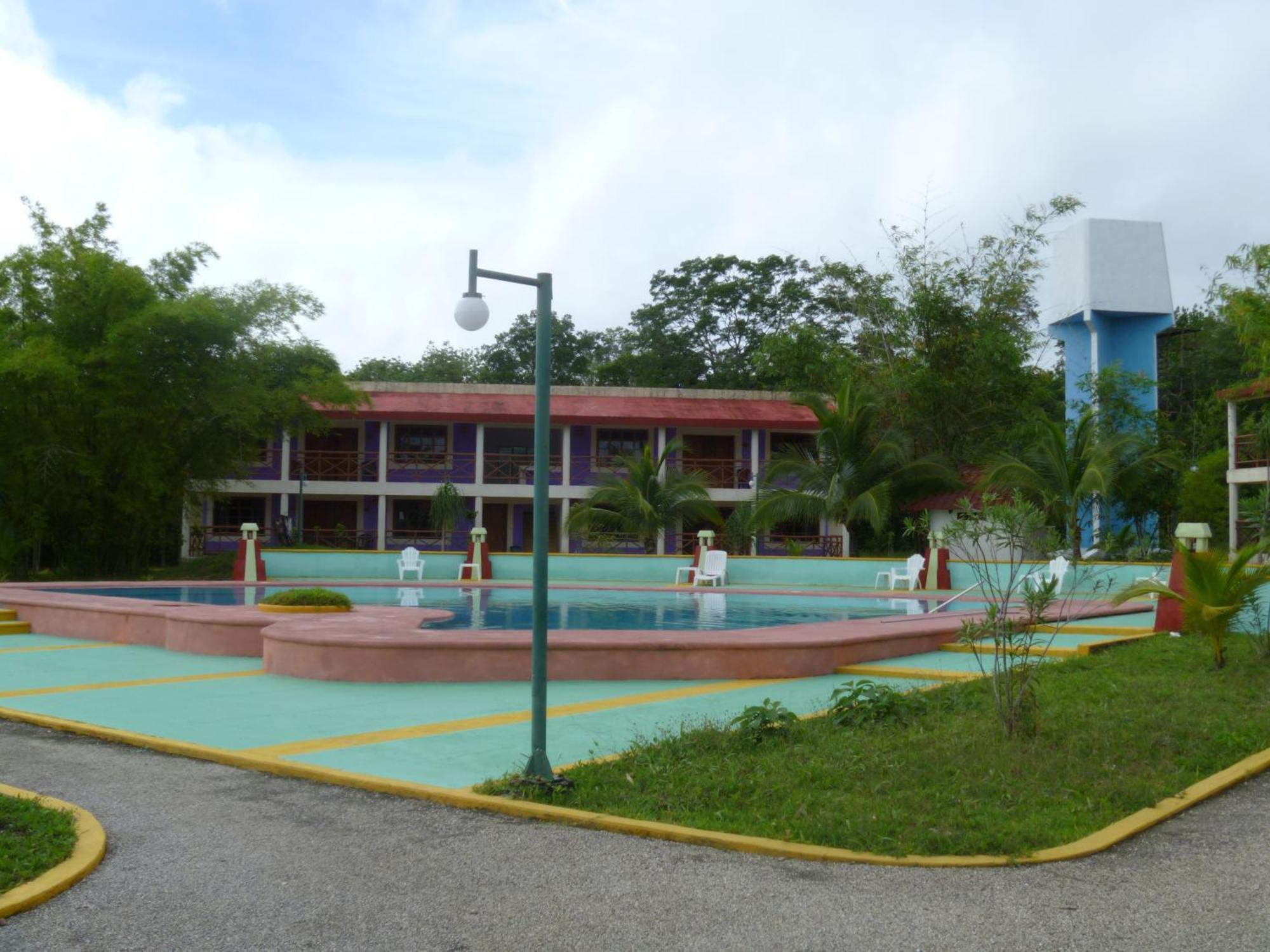 Hotel Debliz אשפלוכיל מראה חיצוני תמונה