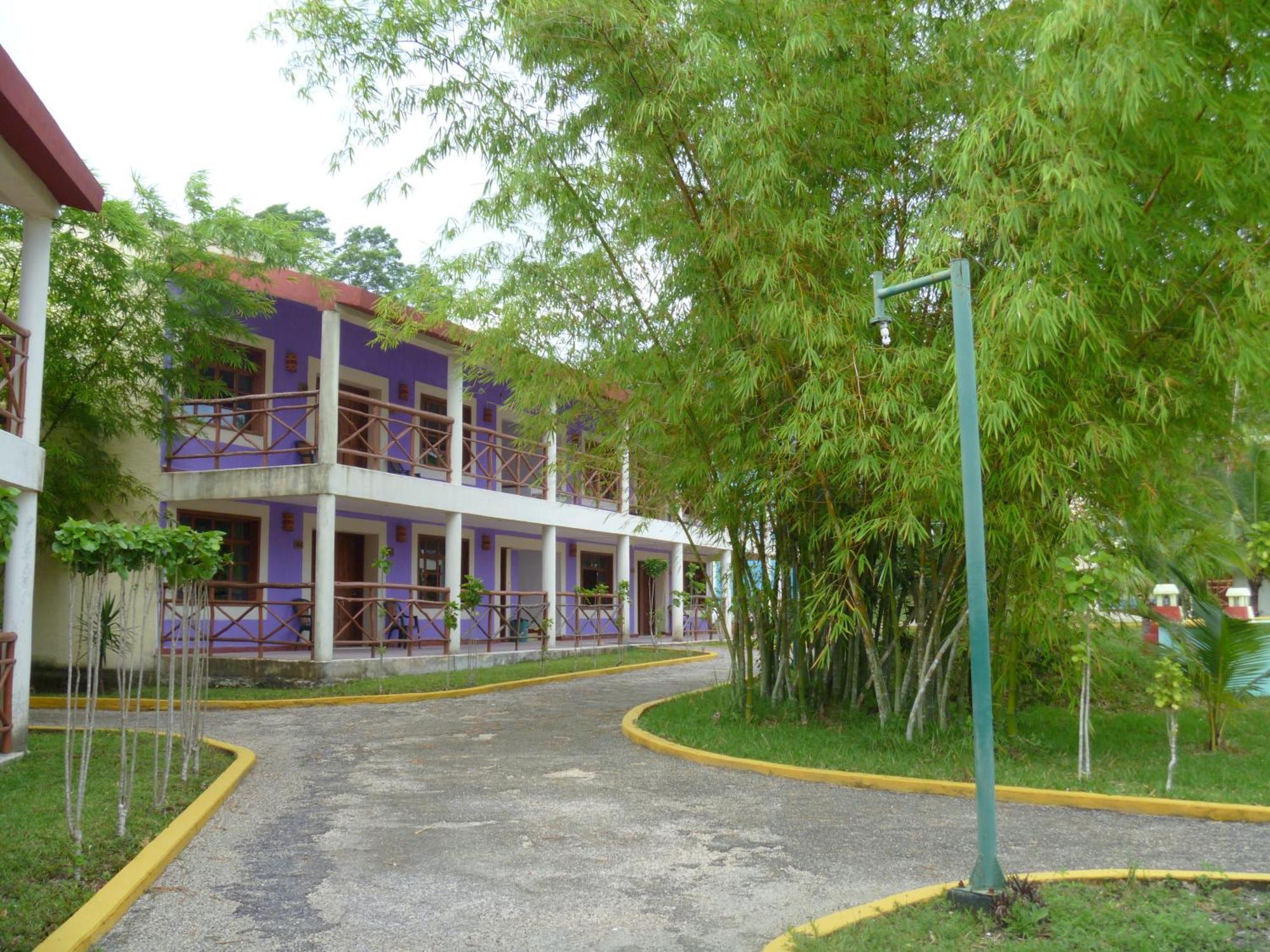 Hotel Debliz אשפלוכיל מראה חיצוני תמונה