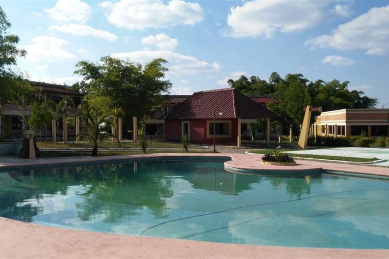 Hotel Debliz אשפלוכיל מראה חיצוני תמונה