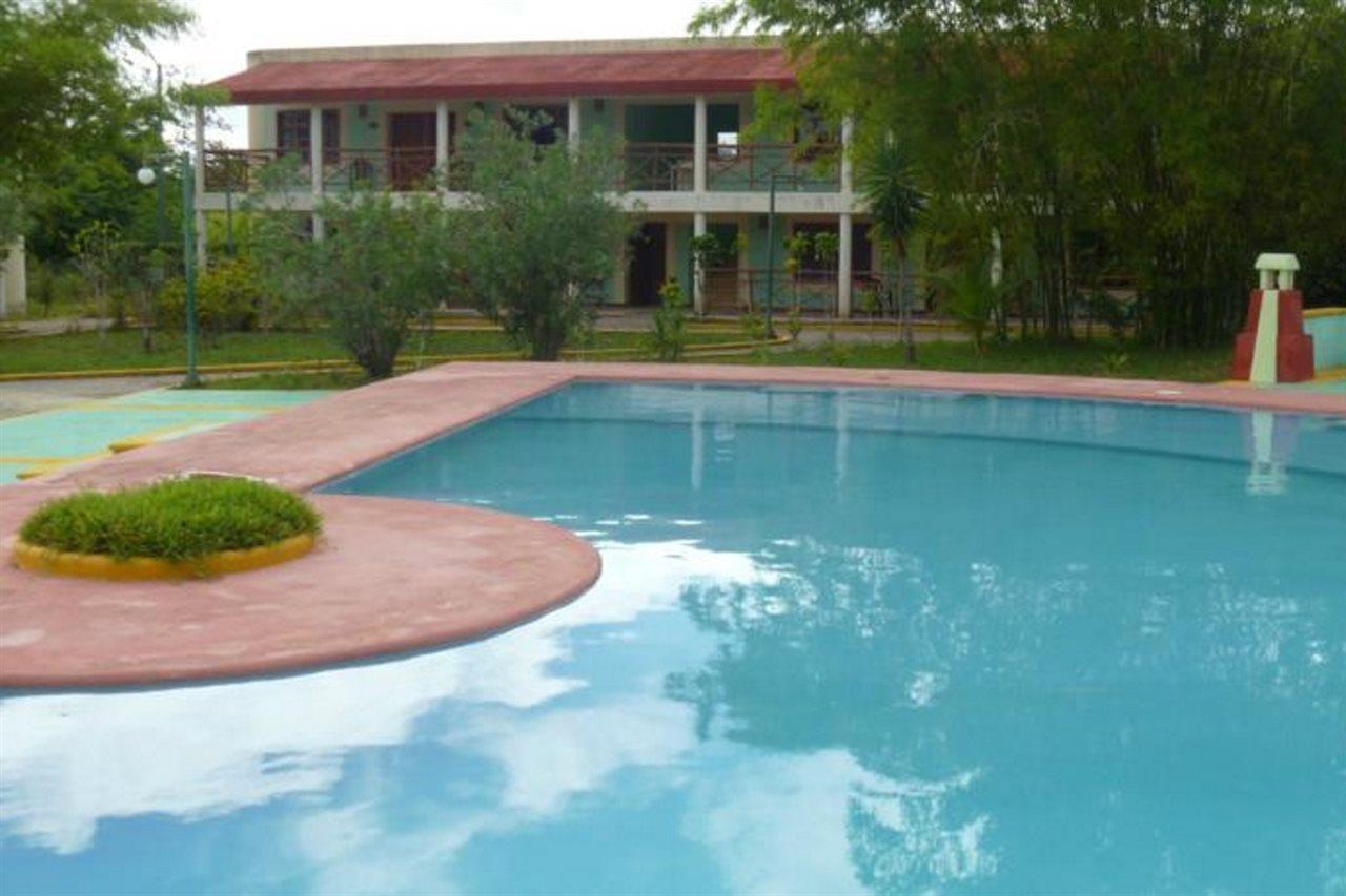 Hotel Debliz אשפלוכיל מראה חיצוני תמונה