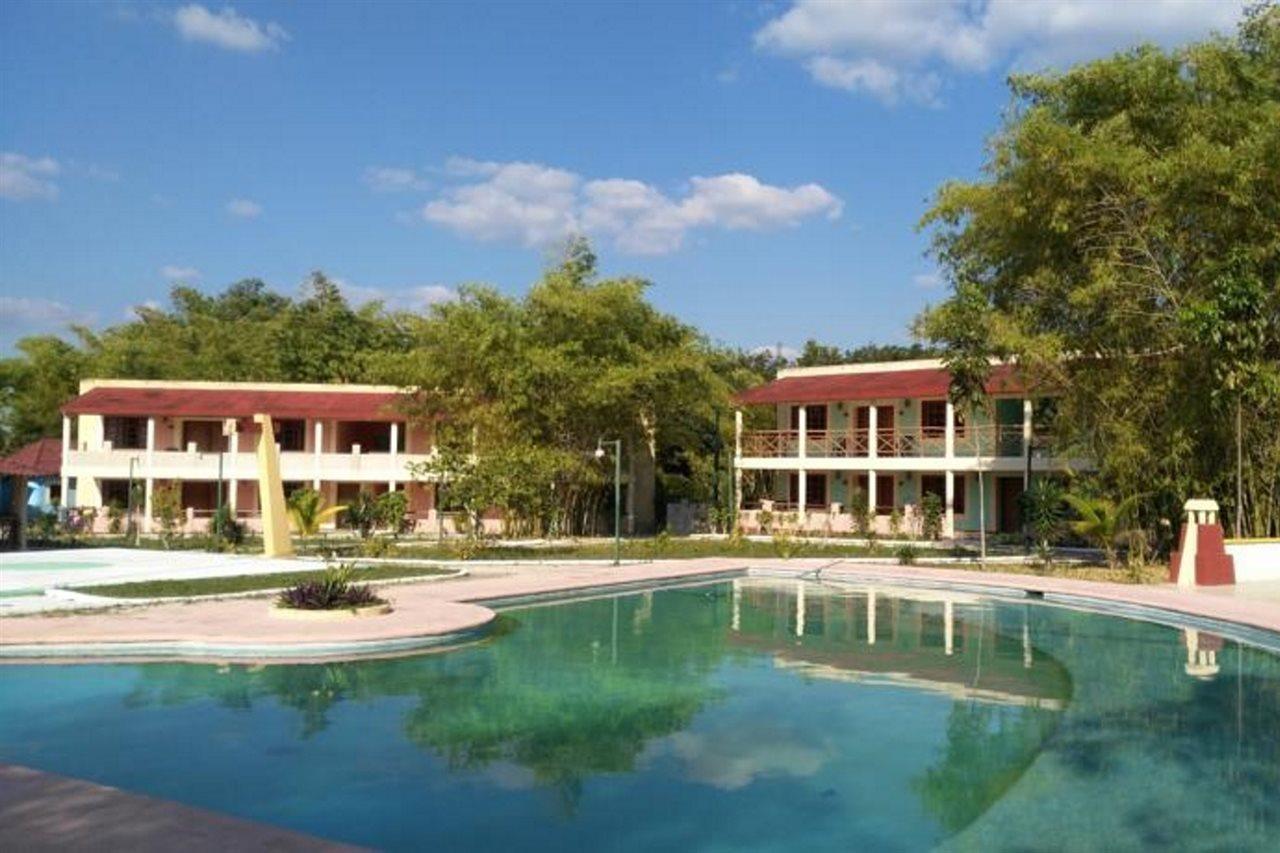Hotel Debliz אשפלוכיל מראה חיצוני תמונה