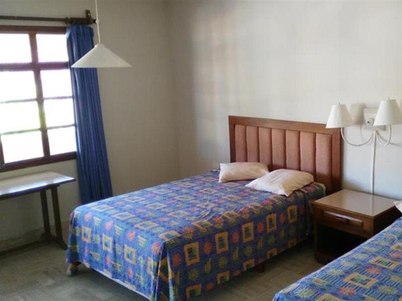 Hotel Debliz אשפלוכיל מראה חיצוני תמונה